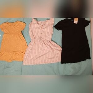 OshKosh,Old Navy And Thereabouts 3 Girl Dresses